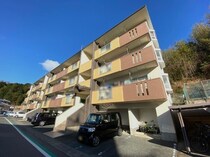 ウエストリバーマンションの外観写真