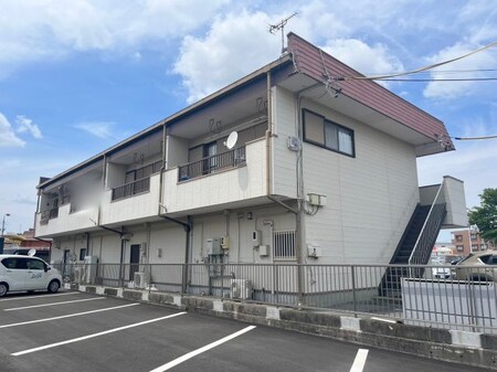 タウンビル中川外観写真