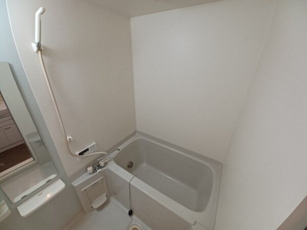 バス／シャワールーム等(同物件別部屋のお写真です。)