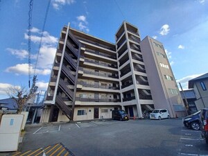 丸二マンションサンシャイン３外観写真