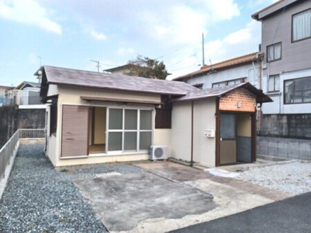 伊勢中之町戸建外観写真