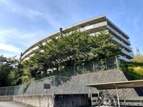 パーシモンヒルズの外観写真