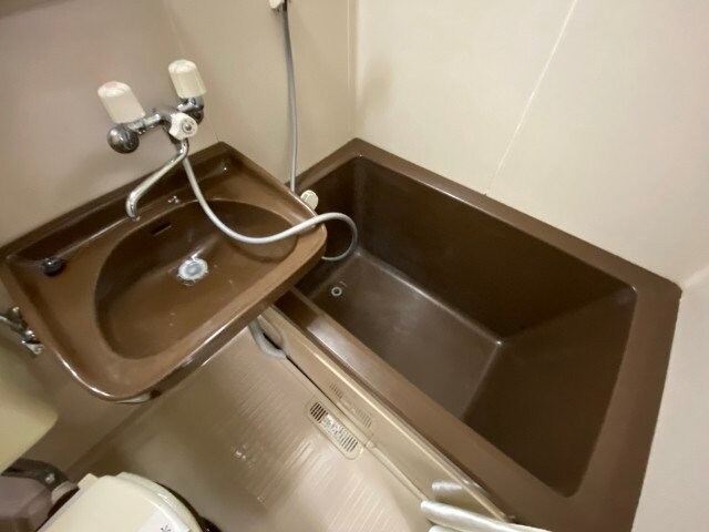 物件内観写真6　(同型別室写真です)