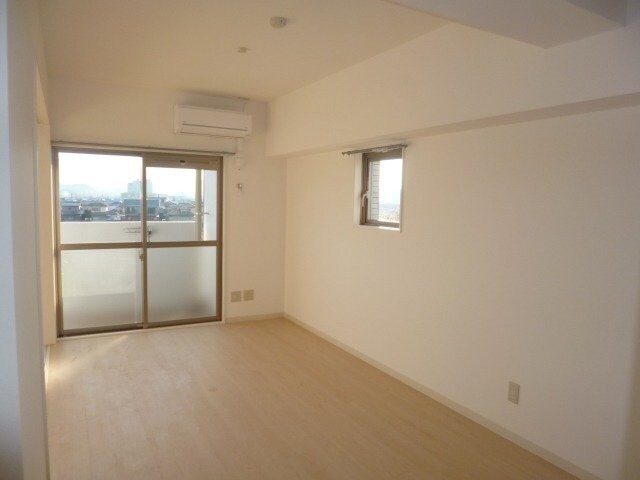 物件内観写真11　(同物件別部屋の写真)