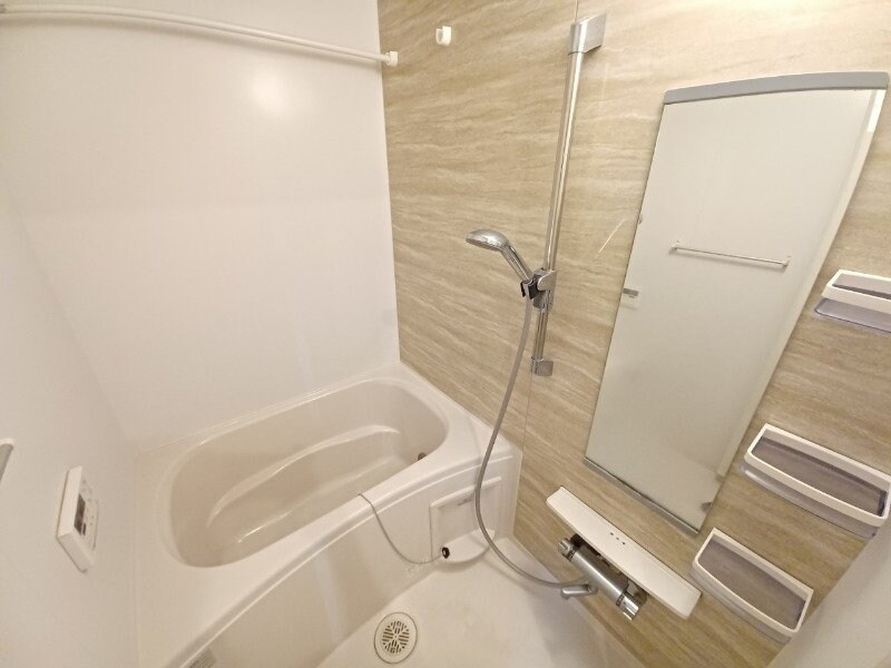 物件内観写真9　(同型参考写真)