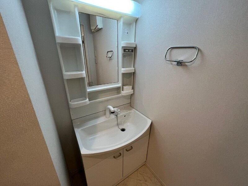 物件内観写真18　(同型参考写真)