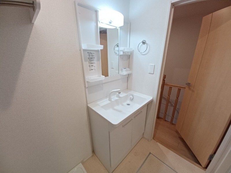 物件内観写真10　(同型参考写真)