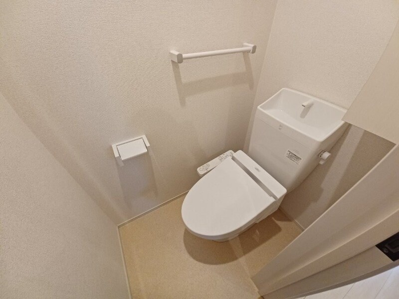 物件内観写真11　(同型参考写真)