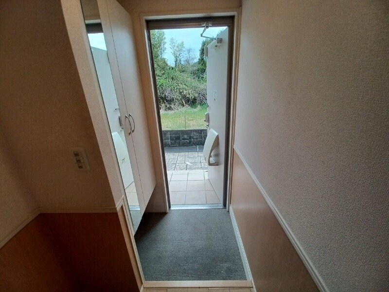 物件内観写真7　(同型反転参考写真)