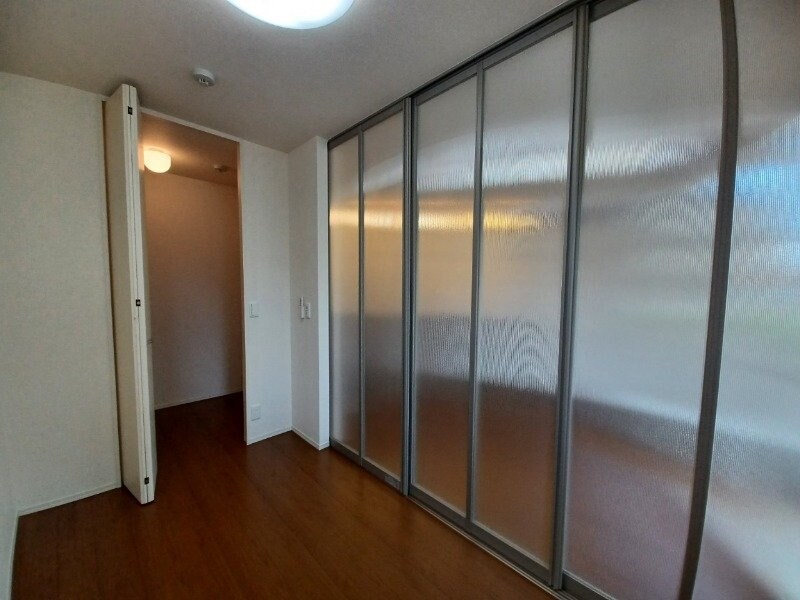 物件内観写真10　(同型参考写真)