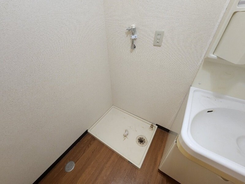 物件内観写真8　(同物件別部屋のお写真です。)