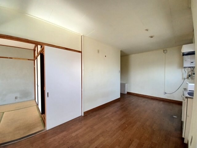 物件内観写真9　(同物件別部屋参考写真です。)