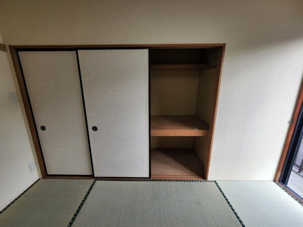 収納(収納)