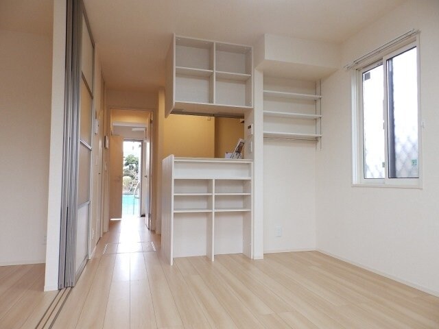 物件内観写真18　(同型参考写真)