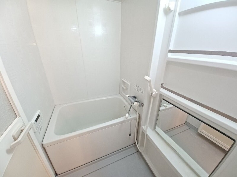 物件内観写真11　(同型参考写真)