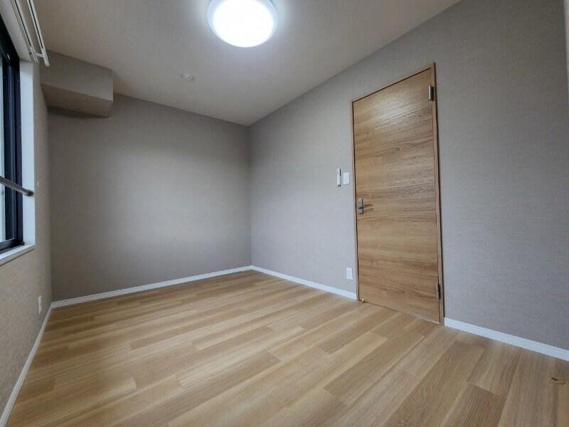 物件内観写真7　(同型別室のお写真です)