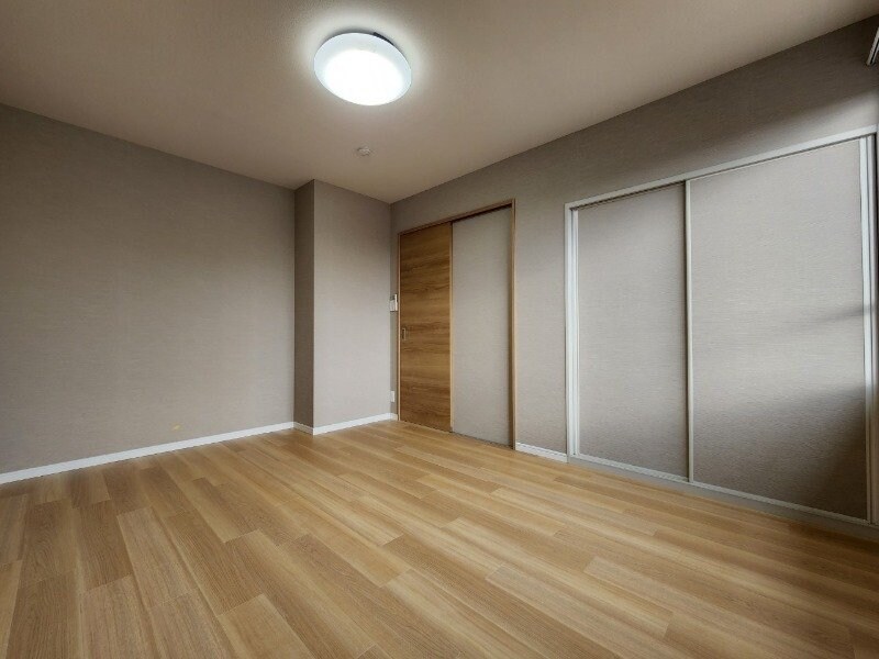 物件内観写真17　(同型別室のお写真です)