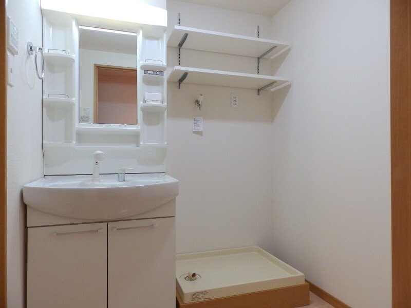 物件内観写真23　(同型参考写真)