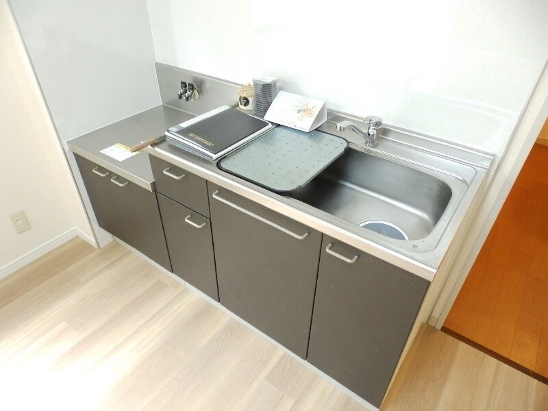 物件内観写真5　(同型反転参考写真です。)