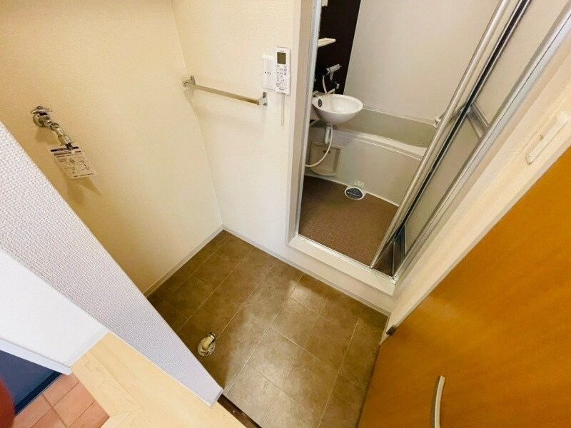 物件内観写真20　(同型参考写真です。)