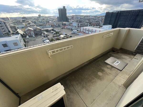 バルコニー(同物件別室写真)