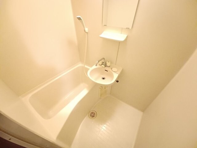 物件内観写真6　(同タイプの画像です)