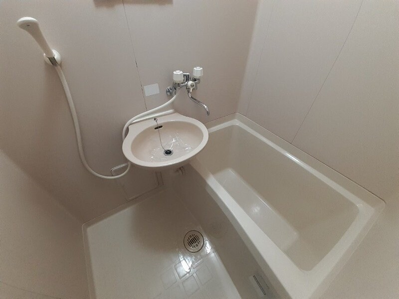 物件内観写真11　(洗面所)