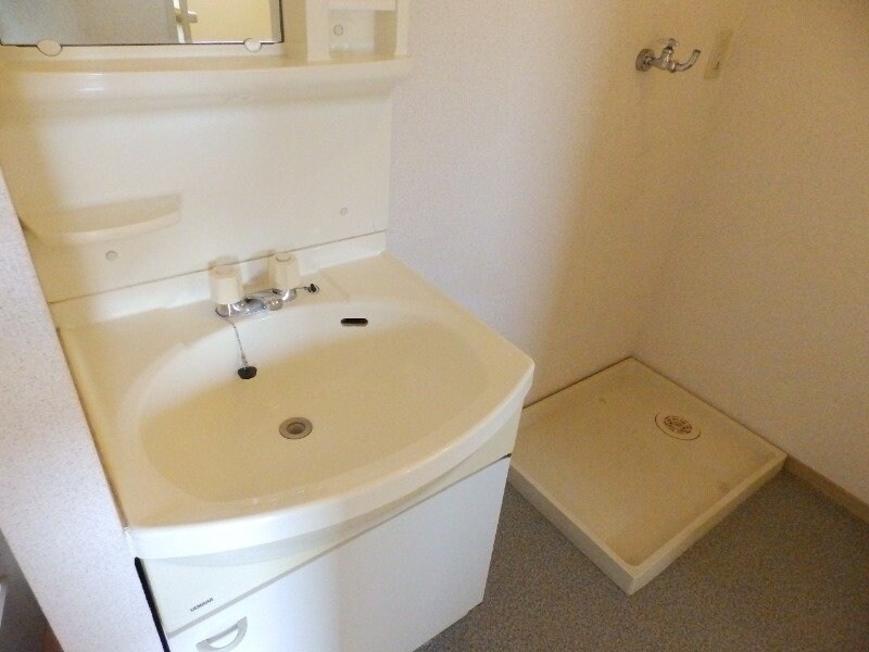 物件内観写真8　(同型反転参考写真です。)