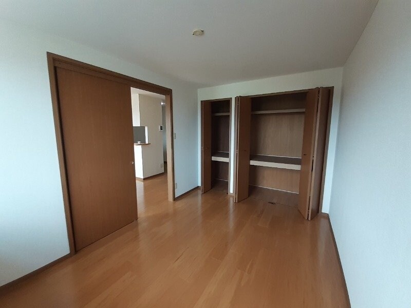 物件内観写真21　(同物件別室反転タイプ画像)