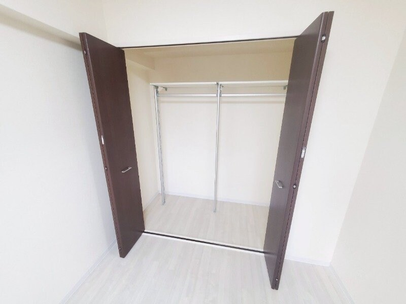 物件内観写真6　(同型反転参考写真)