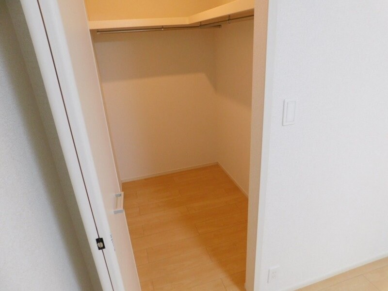 物件内観写真14　(同型参考写真です。)