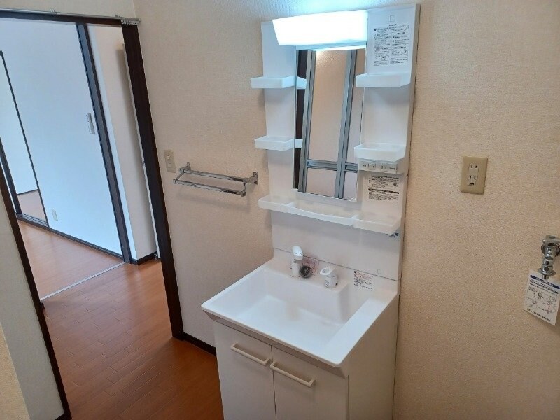 物件内観写真8　(別部屋参考写真です。)