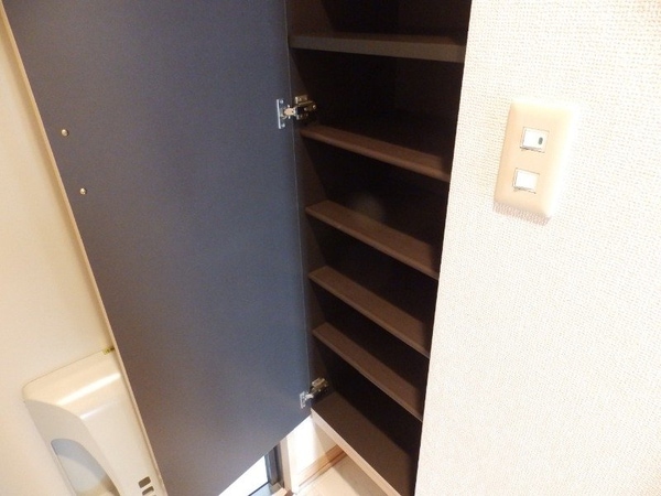 その他設備(同建物の別部屋写真です)