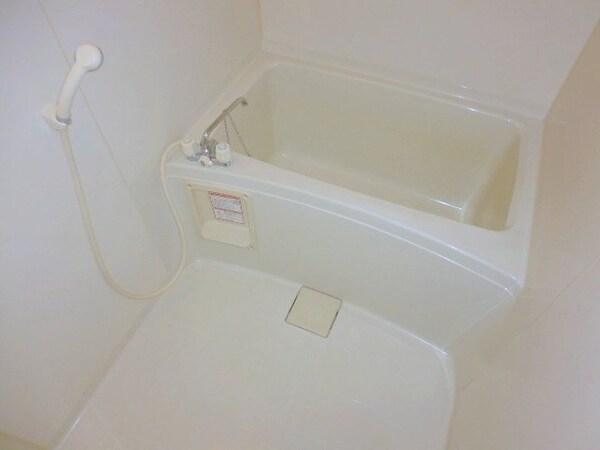 バス／シャワールーム等(同型別部屋写真)