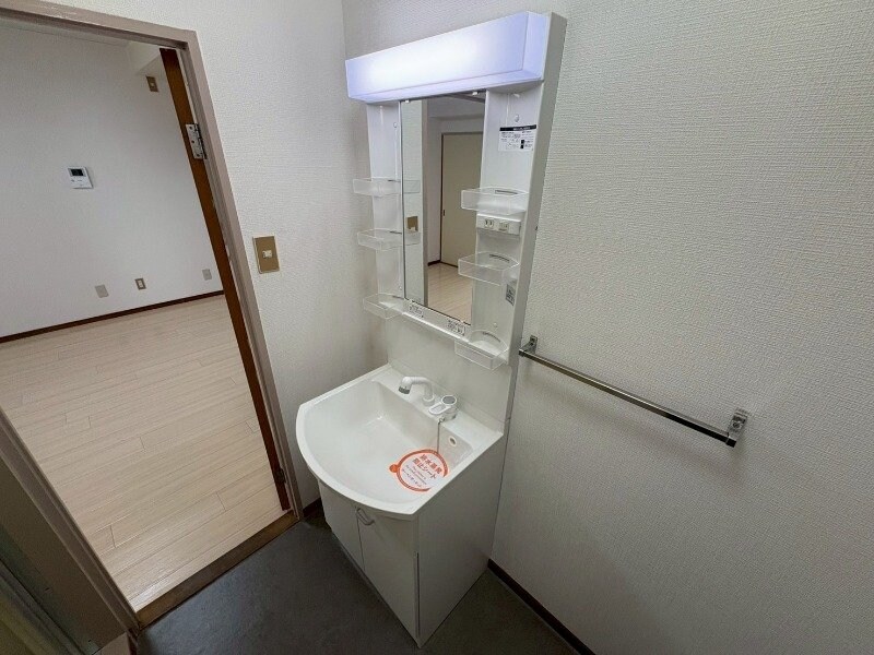 物件内観写真13　(同物件別室画像)