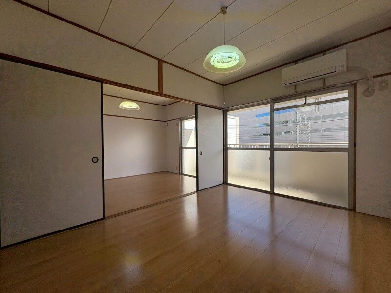 物件内観写真16　(同物件別室画像)