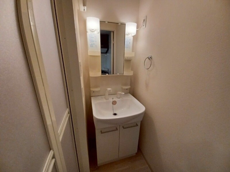 物件内観写真10　(別部屋同型タイプ)