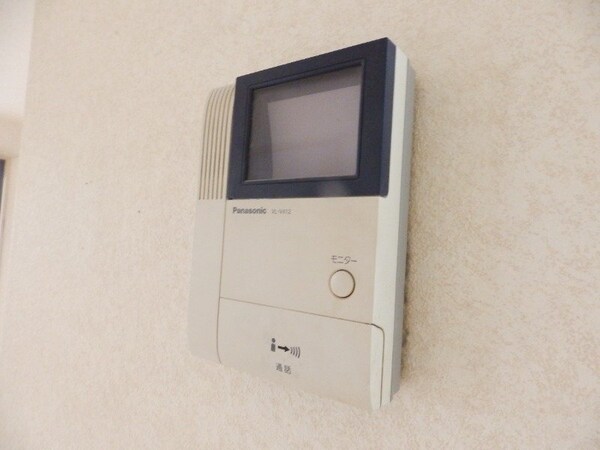 セキュリティ(同物件別部屋写真)