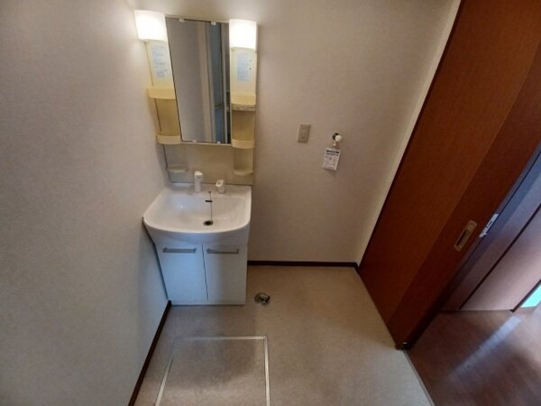 洗面所(同型別部屋写真)