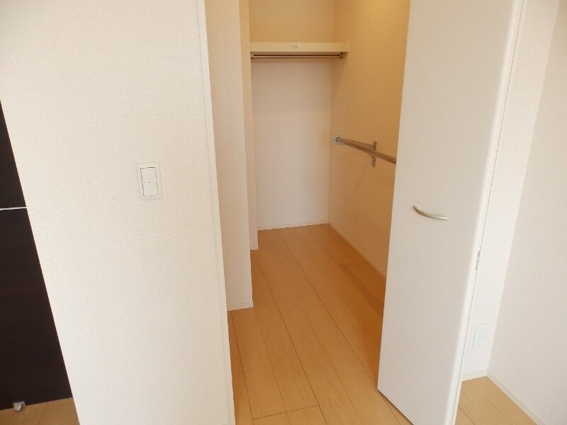 物件内観写真12　(同型反転参考写真)