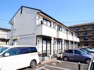 アドミラブールA棟外観写真