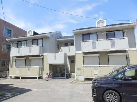 リリーハイツときわ　Ａ棟外観写真