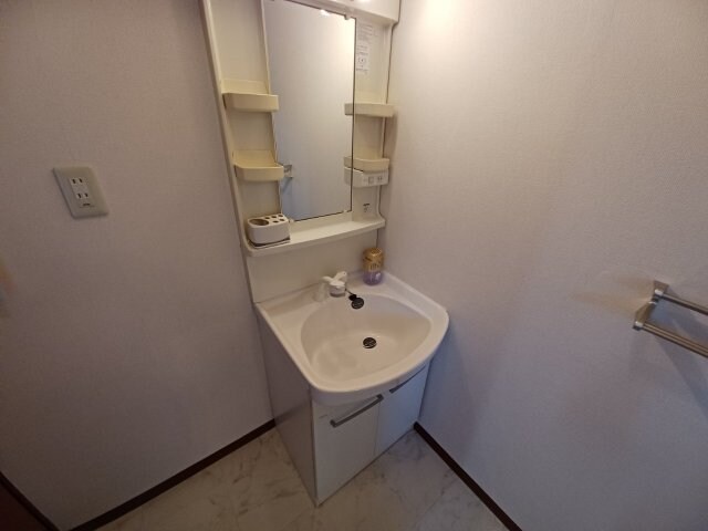 物件内観写真10　(同型参考写真)