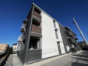 ラ　ヴィ　クレールカルチェ外観写真
