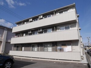 プール・トゥジュール　B棟外観写真