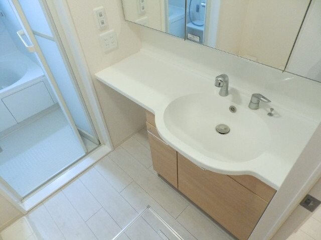 物件内観写真10　(同型参考写真)