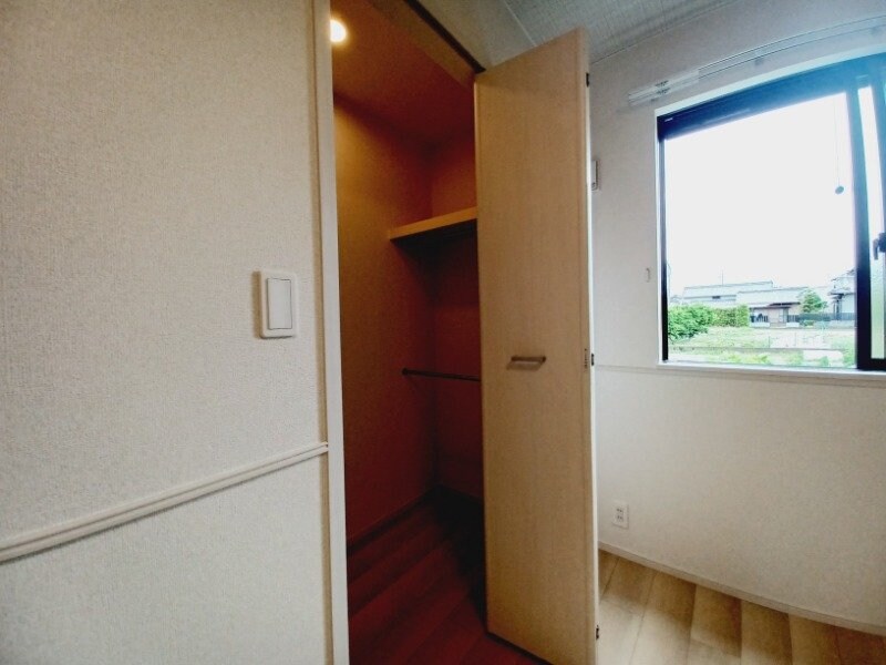 物件内観写真10　(同型参考写真)