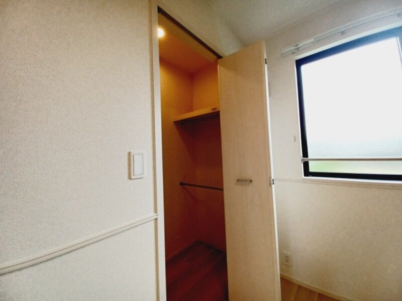 物件内観写真11　(同型参考写真)