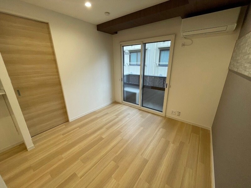 物件内観写真20　(同物件別室の画像です)