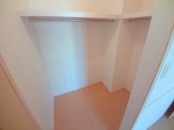 収納(同タイプ部屋写真です。)